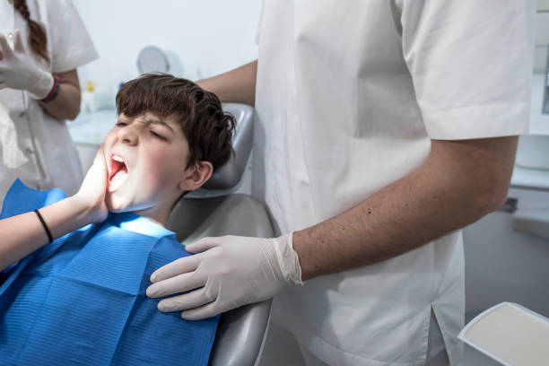Best Pediatric Emergency Dentist in Sconsin Dells, WI